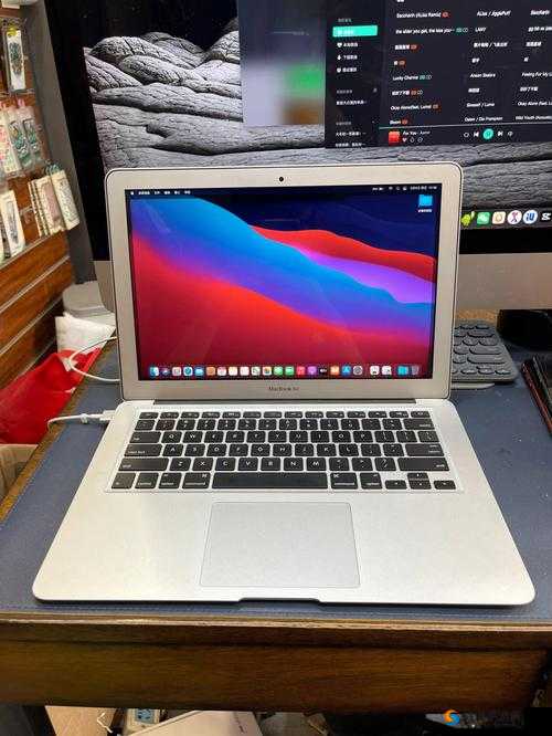 1819MACBOOKAIRHD-带来极致便携的高端笔记本体验