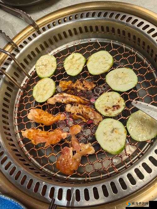 全球火力烤肉制作全教程，解锁美食新技能，轻松补充饥饿值必备