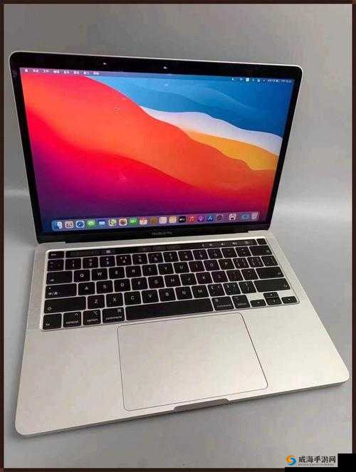 1819 岁 MacBookPro 高清：展现青春活力的科技魅力之选