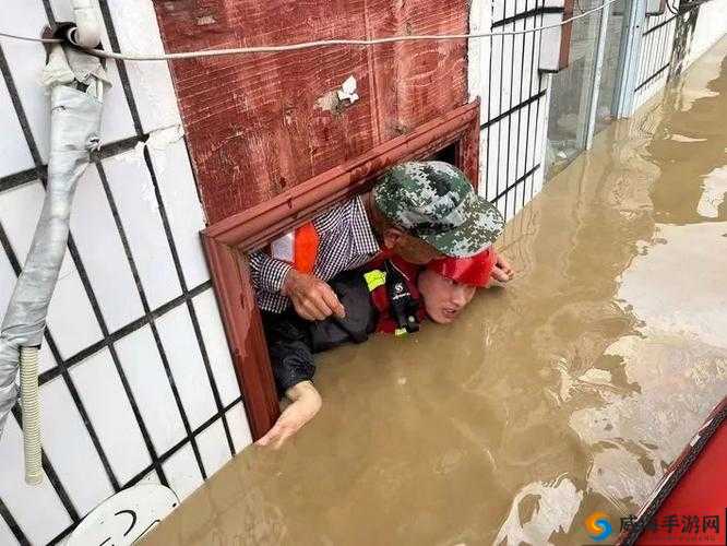 JUL532 外勤突然下大雨，外勤人员如何应对？